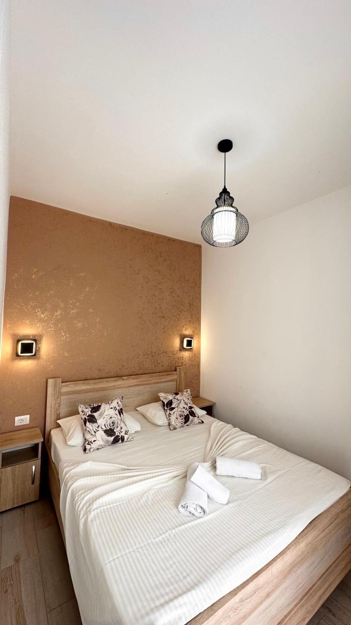 Apartmens Xhenis Lux Ulcinj Exterior foto